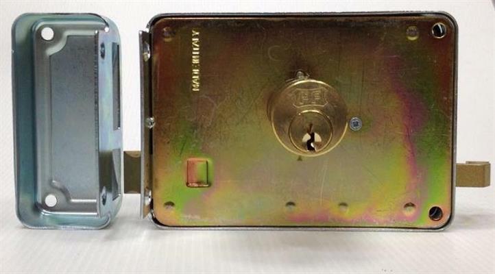 SERRATURA CANCELLO APPL.E.60 DX