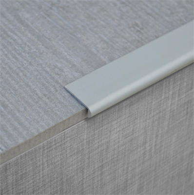PROFILO ALLUMINIO UNGHIETTA 25X1 M.2