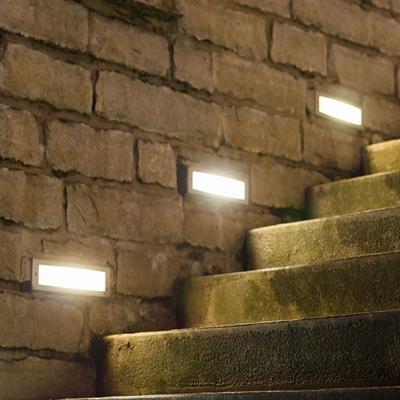 SEGNAPASSO RETTANGOLARE BIANCO A LED 3W IP65 4000°K